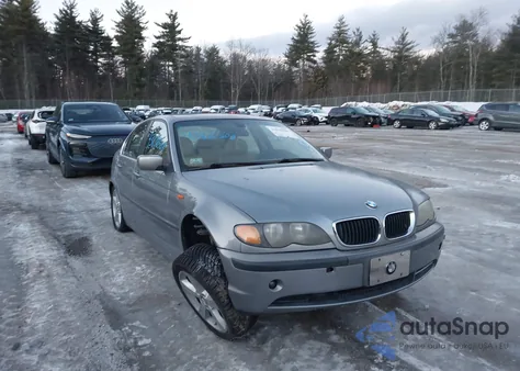 2005 BMW 330Xi из США, поврежденный, VIN WBAEW53425PN39151